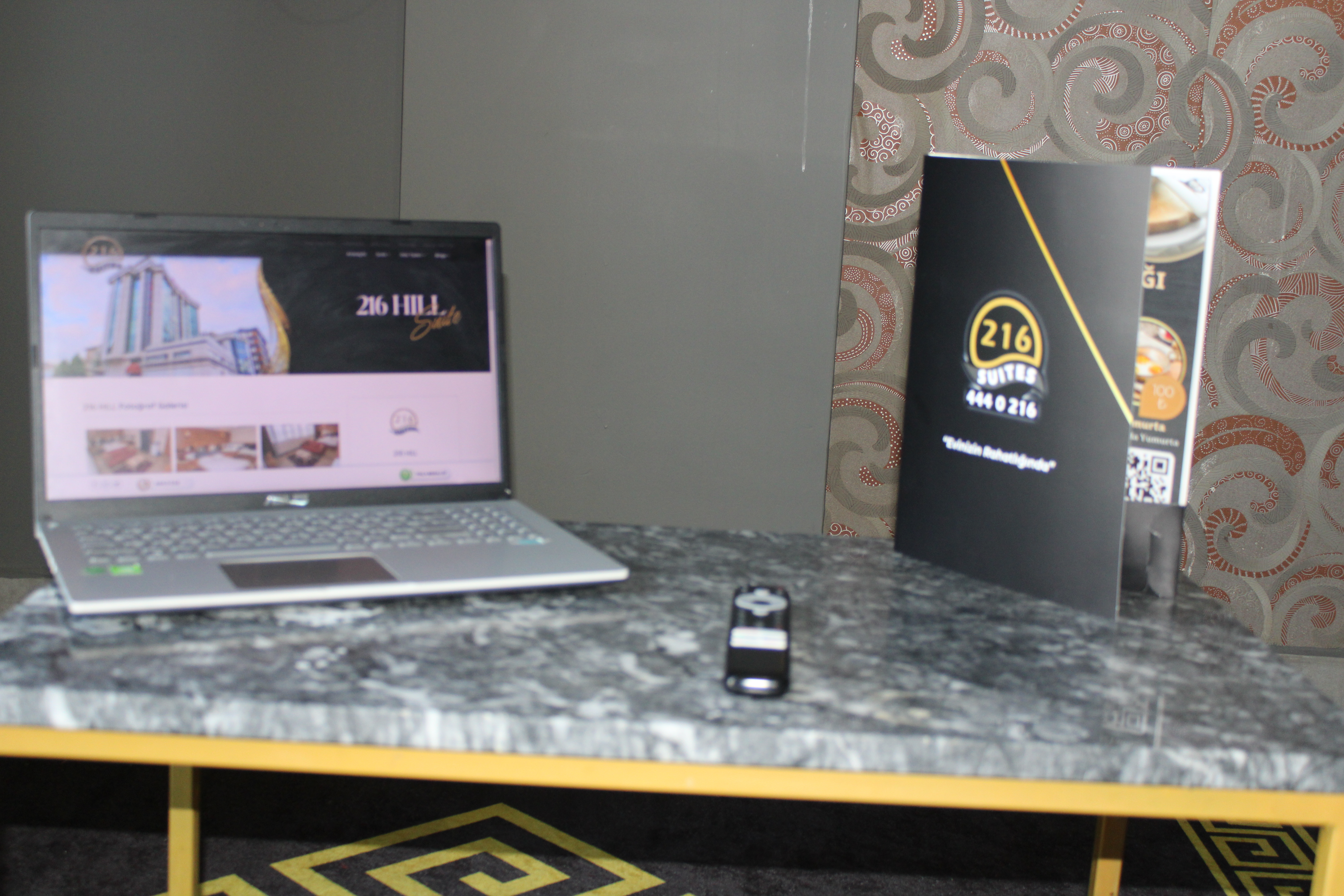 Deluxe Studyo Görsel 3